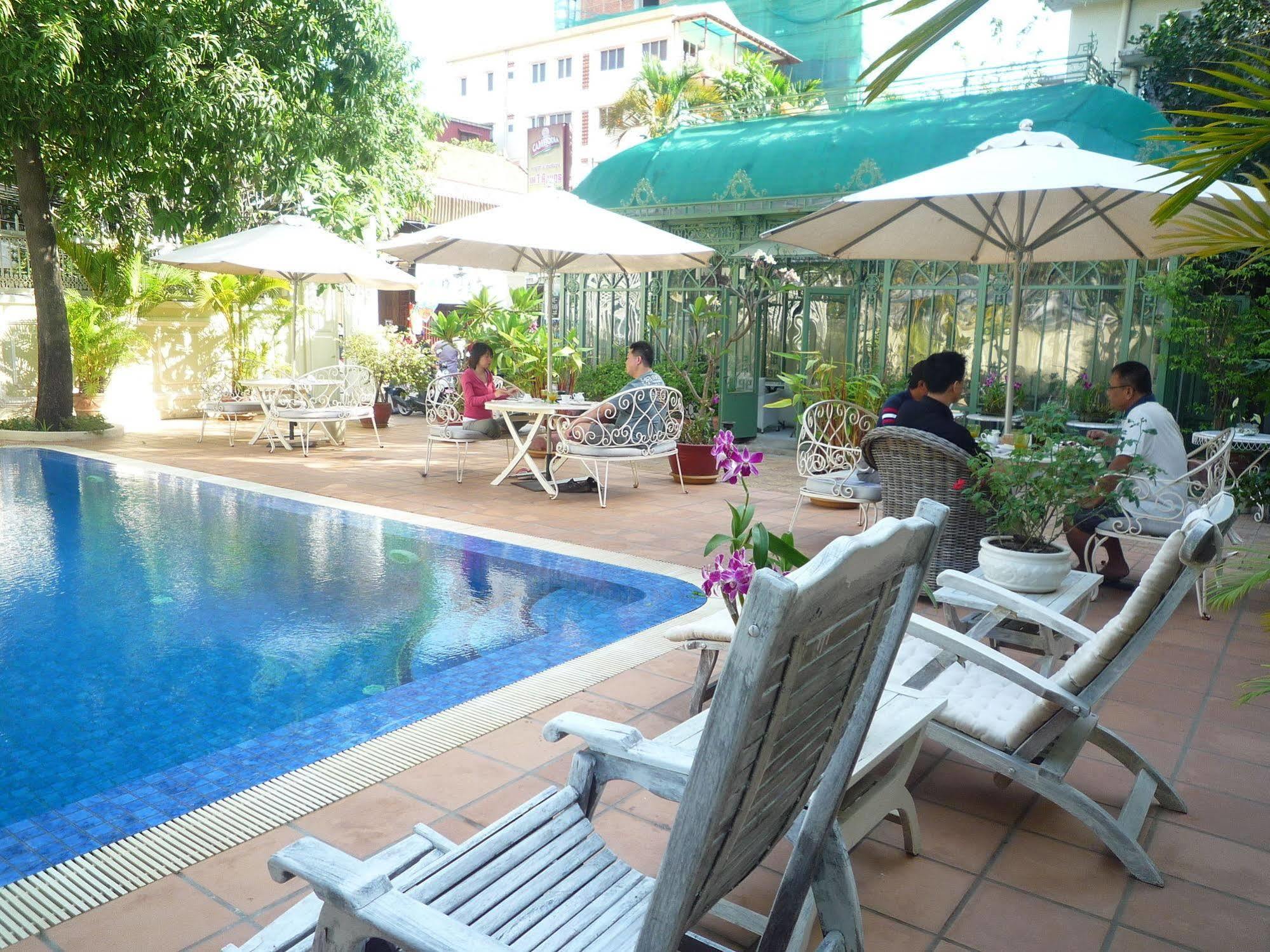 Villa Paradiso Phnom Penh Bagian luar foto