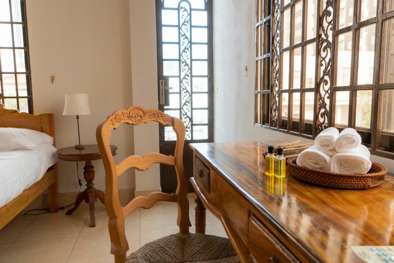 Villa Paradiso Phnom Penh Bagian luar foto