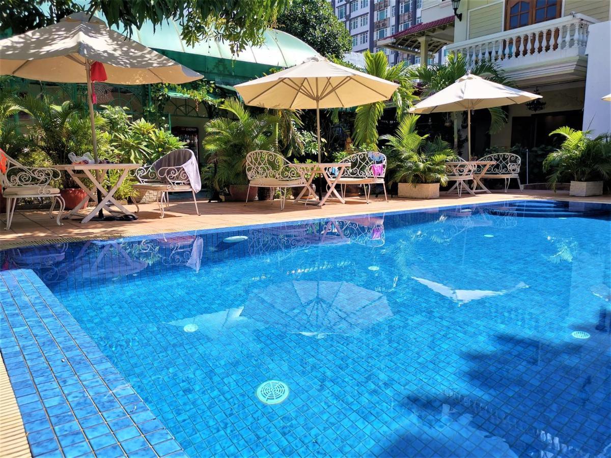 Villa Paradiso Phnom Penh Bagian luar foto